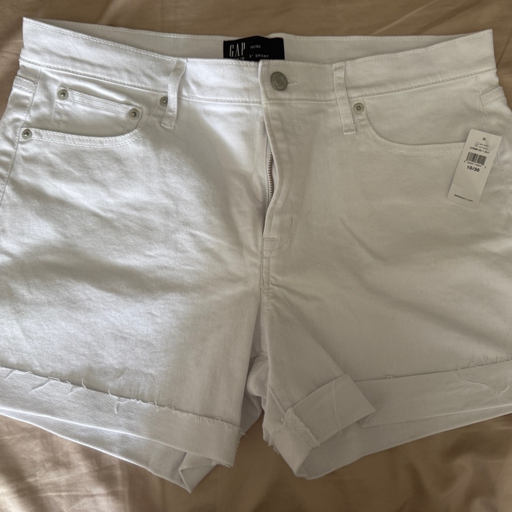 GAP White Jean Shorts Classic Summer Style